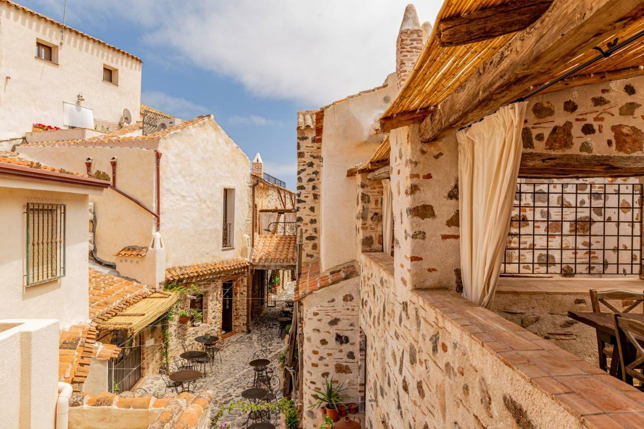 Albergo Diffuso Mannois Orosei Exterior foto