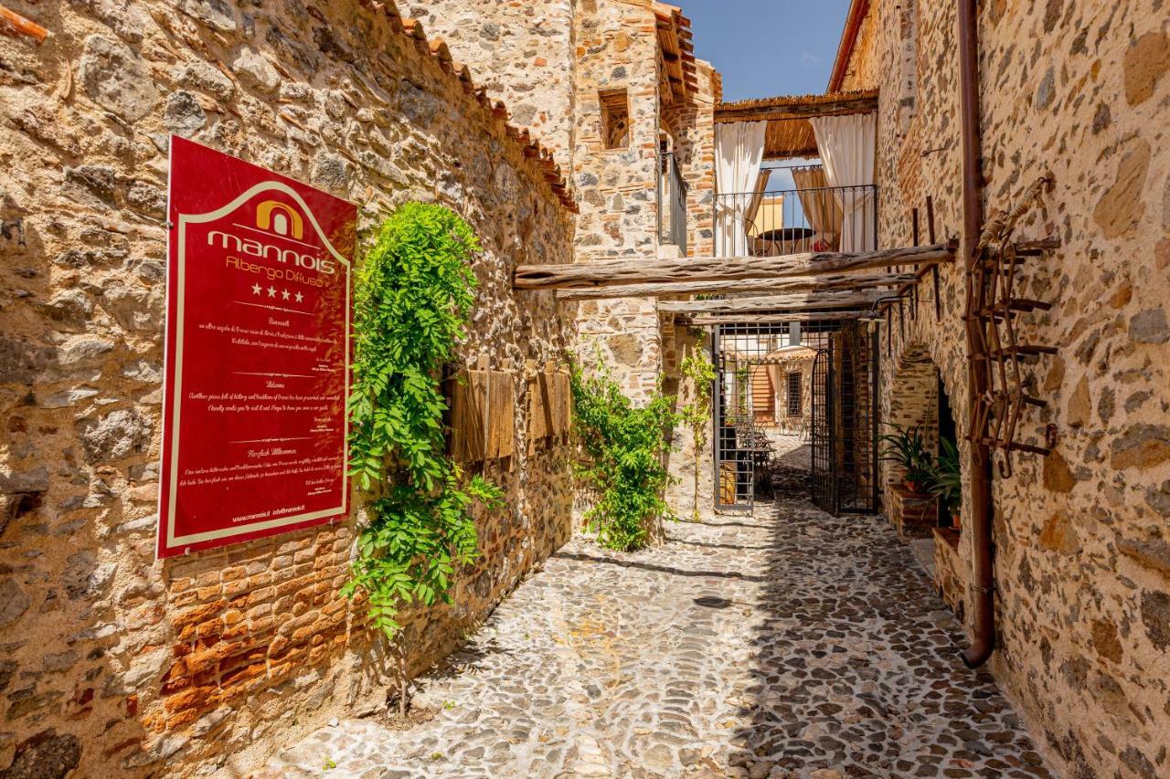 Albergo Diffuso Mannois Orosei Exterior foto